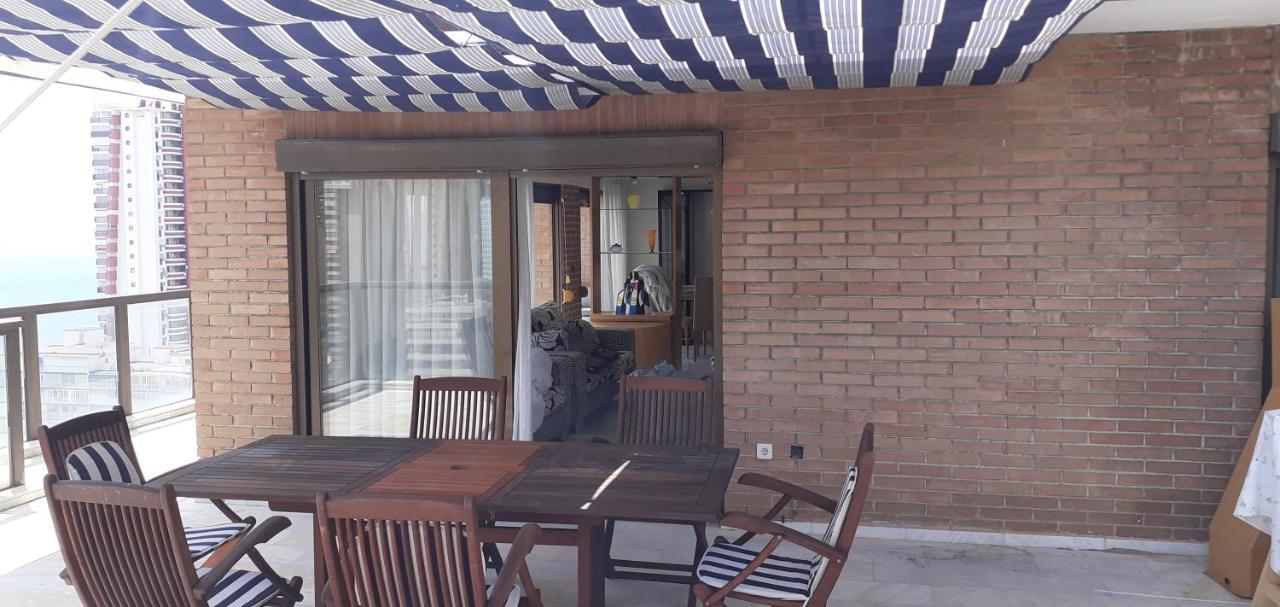 Appartamento Ático con gran terraza Benidorm Esterno foto
