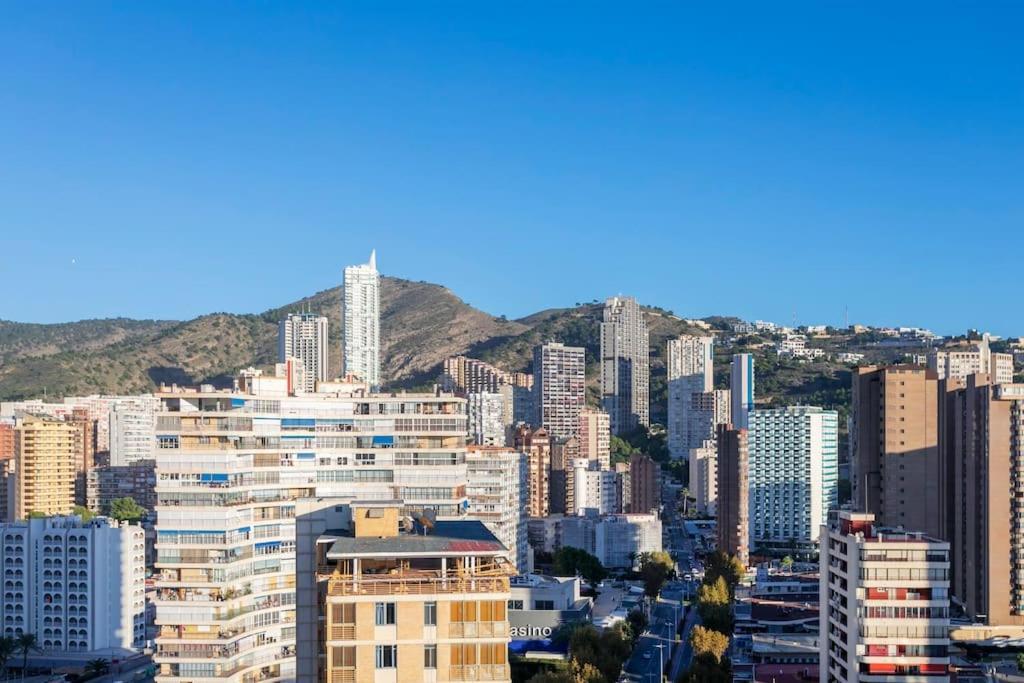 Appartamento Ático con gran terraza Benidorm Esterno foto