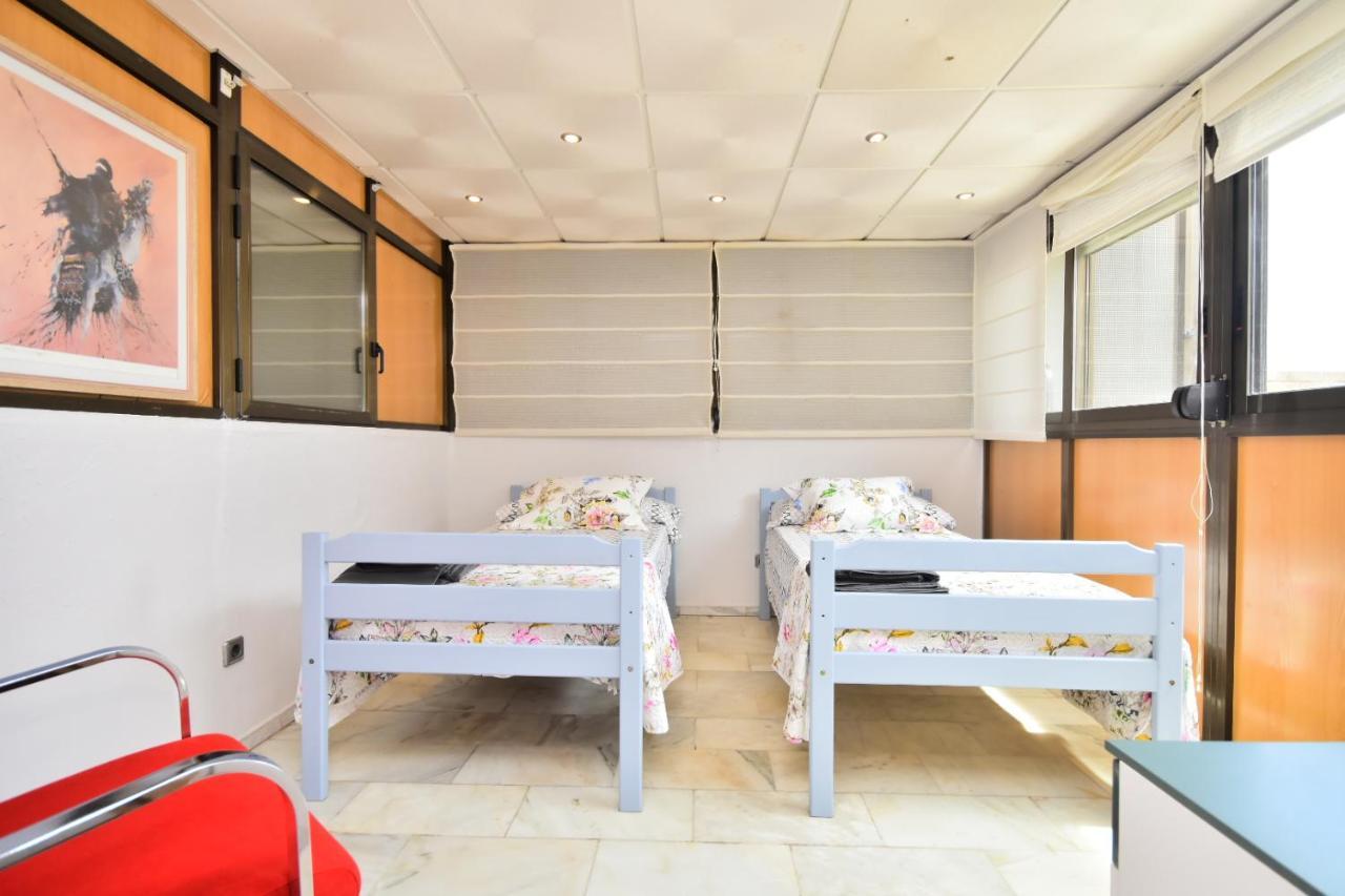 Appartamento Ático con gran terraza Benidorm Esterno foto