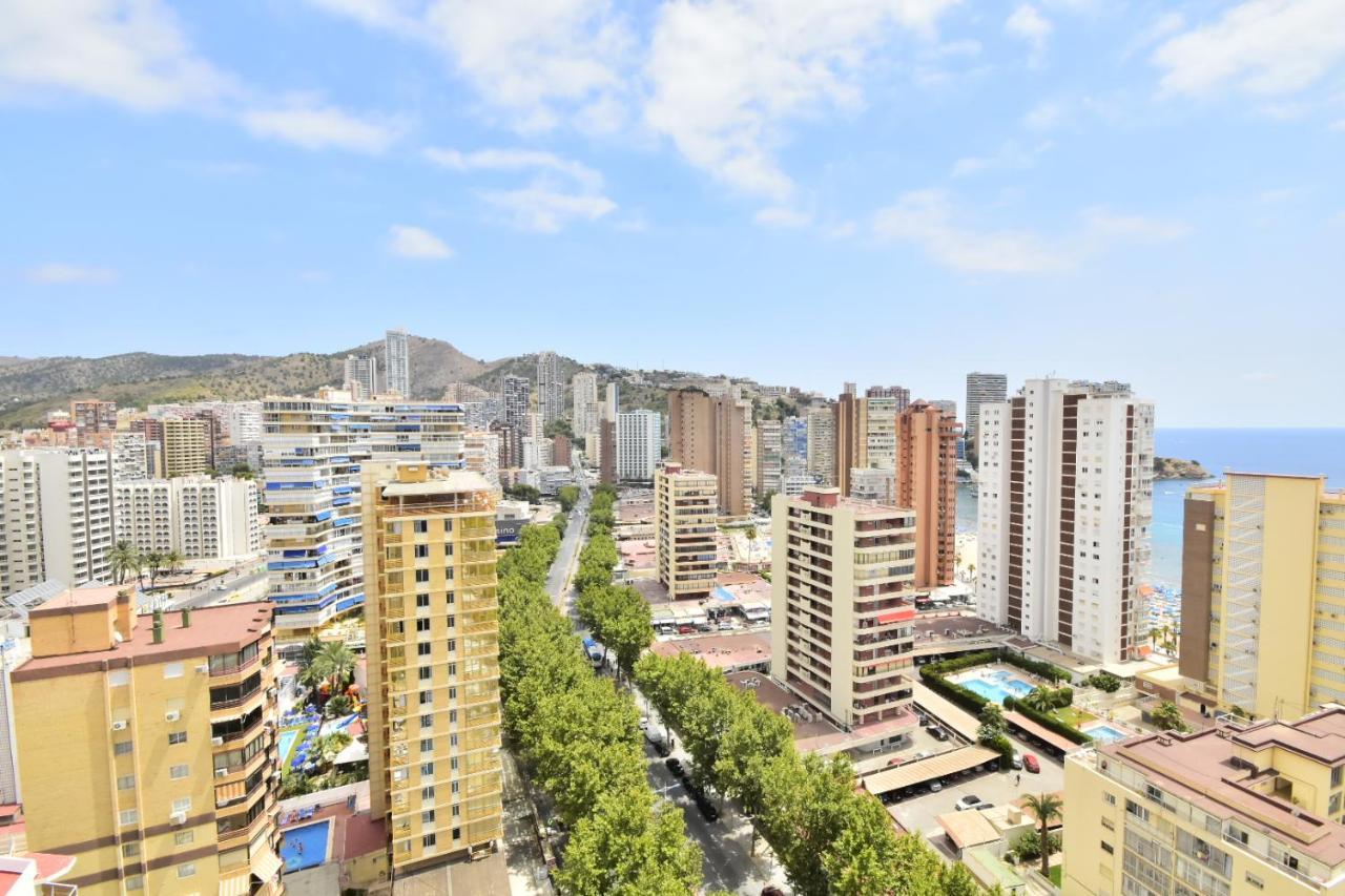 Appartamento Ático con gran terraza Benidorm Esterno foto